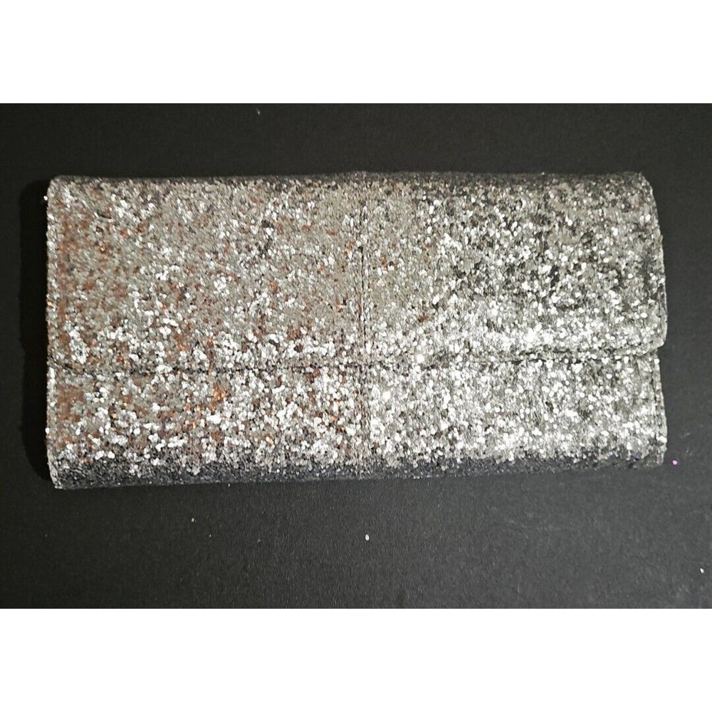 Thirty-One Gifts City Lights Clutch Silver Glitter Polka Dot Interior
